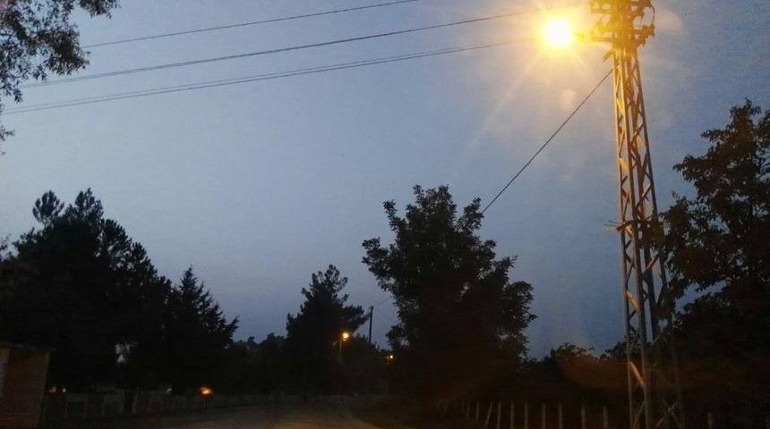 Yedaş Kırsalı Da Aydınlatıyor