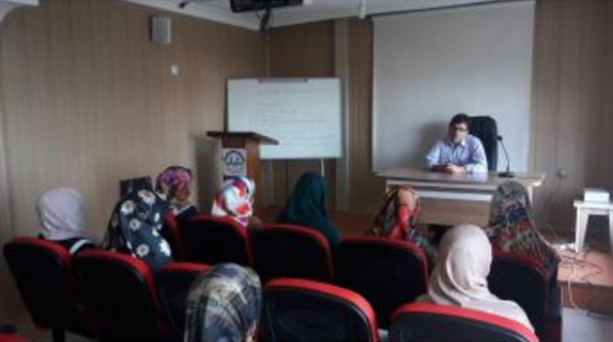 Ahlat&rsquo;ta Kadınlar İ&ccedil;in 18 Kur&rsquo;an Kursu A&ccedil;ılacak