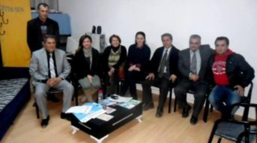 Manisa Eğitim-sen Şube Başkanı Metin Demirel Sarıg&ouml;l&rsquo;de