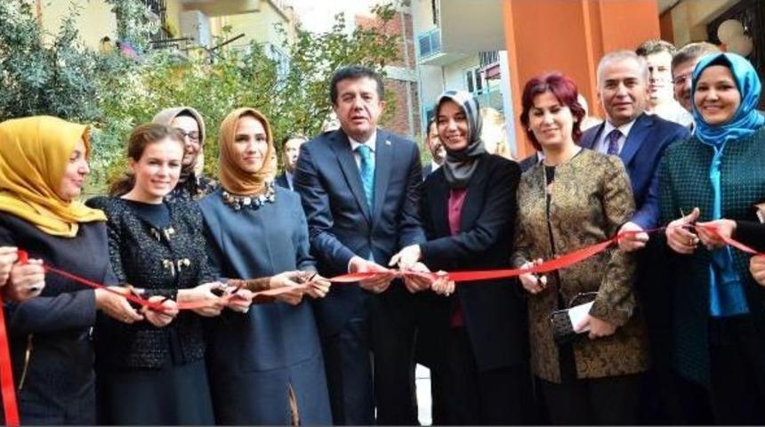 S&uuml;meyye erdoğan, kurduğu derneğin şubesini a&ccedil;tı