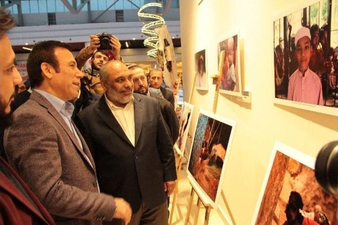 &ldquo;yaşamın Kıyısında İnsan&rdquo; Fotoğraflarla Anlatıldı