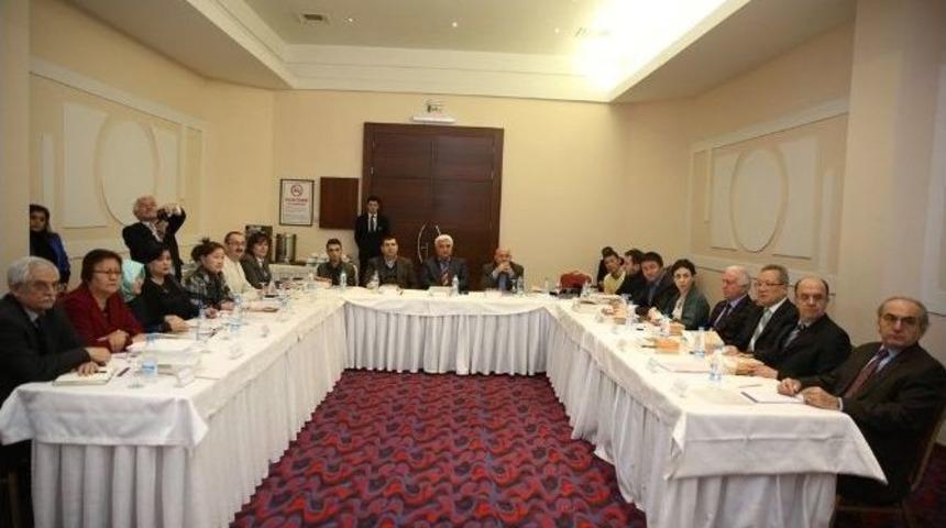 &ldquo;d&uuml;nya Uygarlığı İ&ccedil;inde T&uuml;rk Uygarlığı Tarih Ve Dil Meseleleri&rdquo; Kurultayı