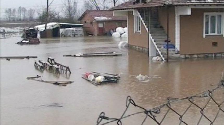 Kar Yağdı Mahalle Sular Altında Kaldı