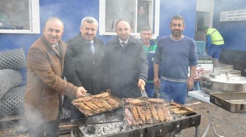 &Uuml;z&uuml;lmez&rsquo;den Karla M&uuml;cadele Ekibine Teşekk&uuml;r