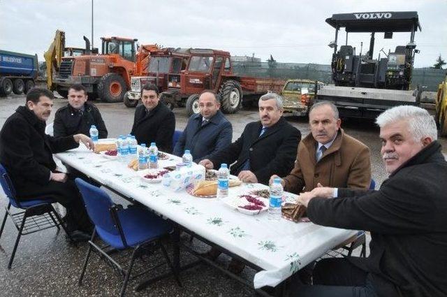 &Uuml;z&uuml;lmez&rsquo;den Karla M&uuml;cadele Ekibine Teşekk&uuml;r 1