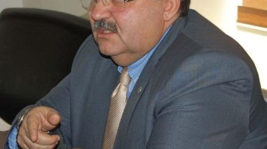 Bitlis Eren &Uuml;niversitesi Rekt&ouml;r&uuml; Doğru 2014 Yılını Değerlendirdi