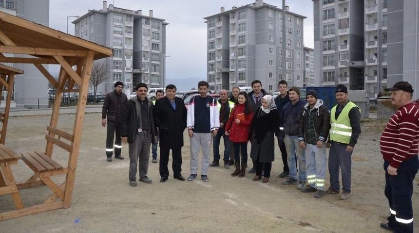 Emet Toki Konutlarında &Ccedil;evre D&uuml;zenlemesi