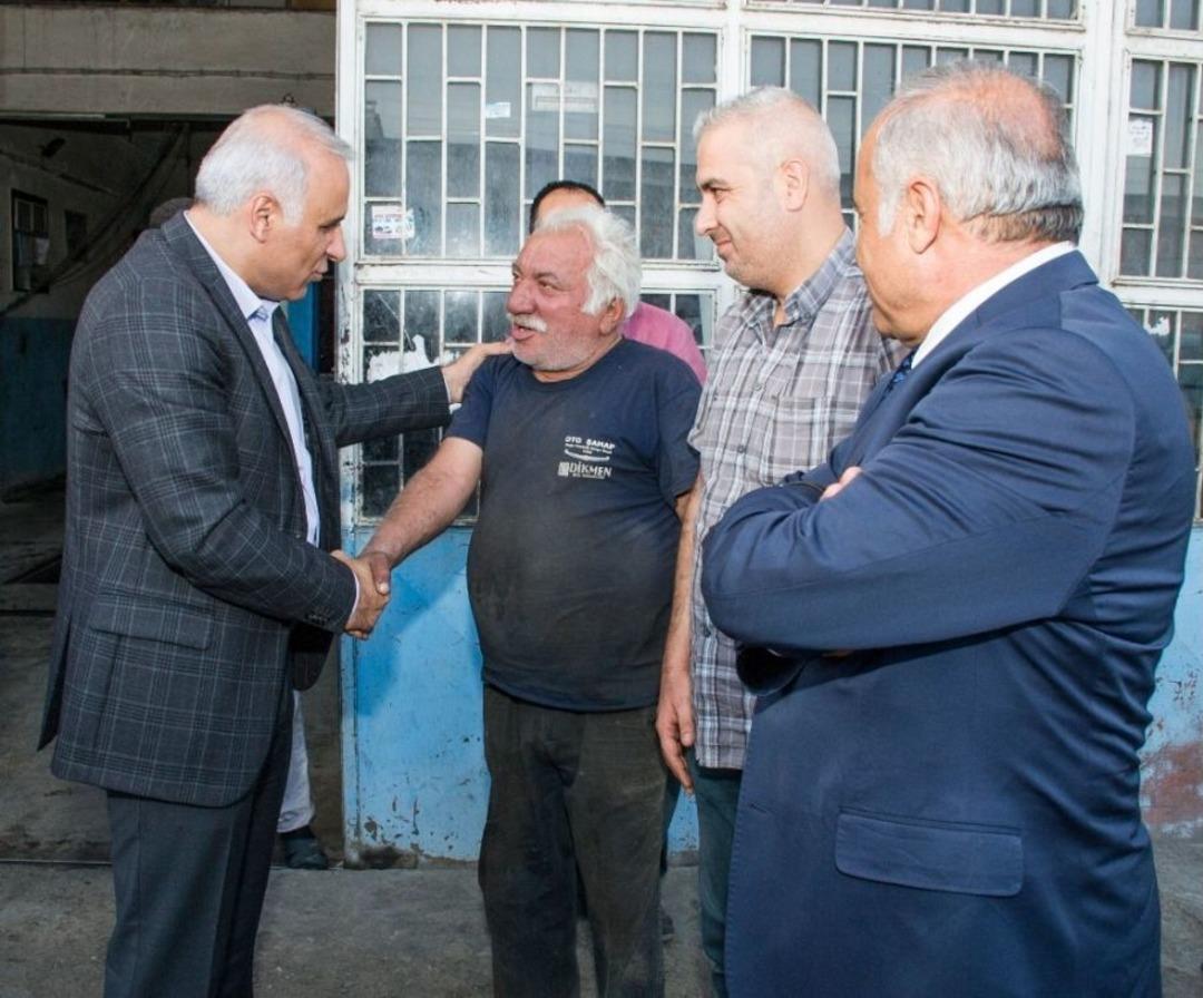 Vali Zorluoğlu&rsquo;ndan Esnaf Ziyareti