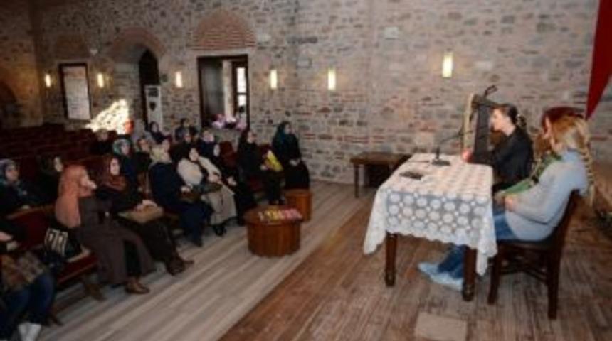 Anneler Uyuşturucuyla M&uuml;cadeleyi Konuştu