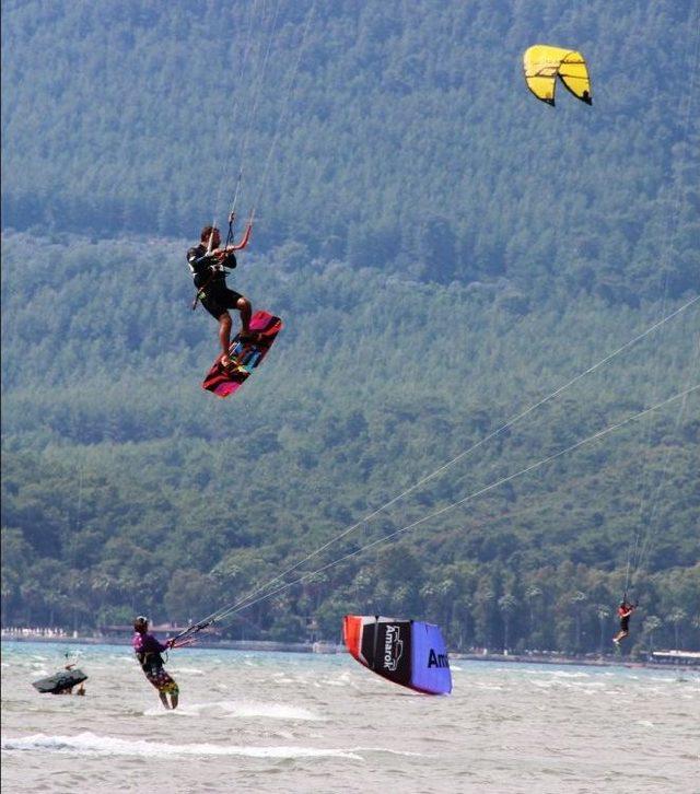 Dünya Kiteboard Şampiyonasının Türkiye Ayağı Akyaka’da Yapılacak