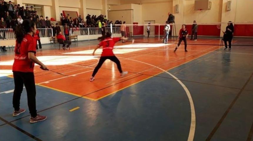 Van’da ‘gençler Badminton İl Birinciliği’ Müsabakaları