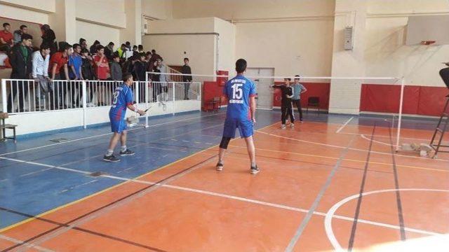 Van’da ‘gençler Badminton İl Birinciliği’ Müsabakaları