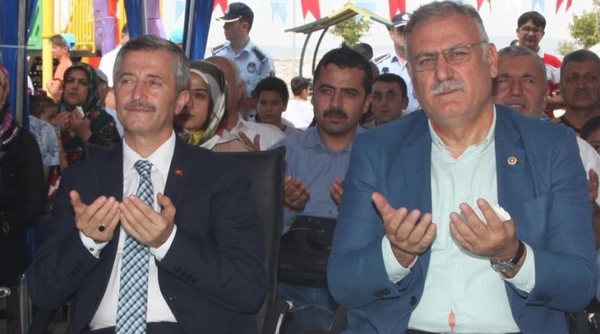 Tahmazoğlu, &ldquo;derin Bir &Uuml;z&uuml;nt&uuml; İ&ccedil;erisindeyiz&rdquo;