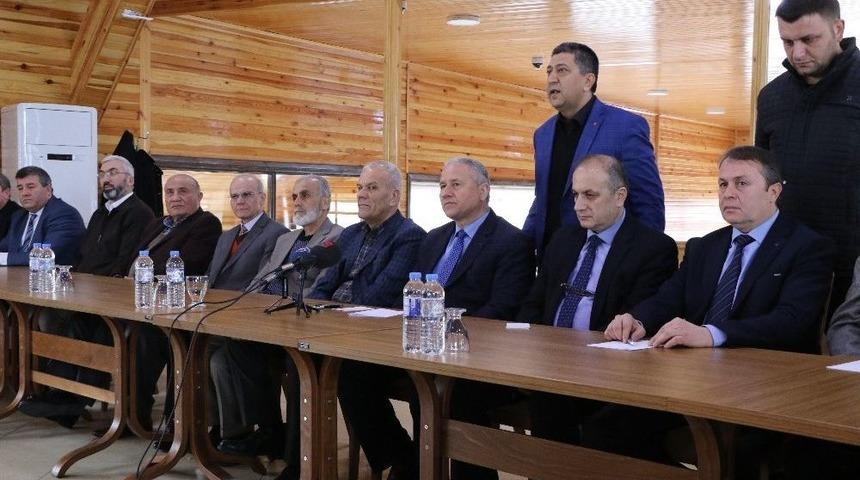 Başkan &Ccedil;aylı, Basınla Bir Araya Geldi