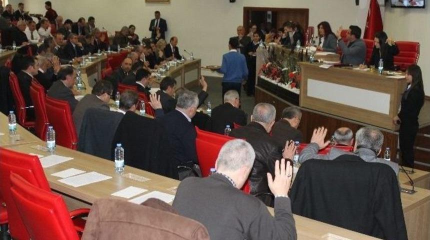 Aydın B&uuml;y&uuml;kşehir Belediye Meclisi 2015&rsquo;de Tatil Yapmayacak