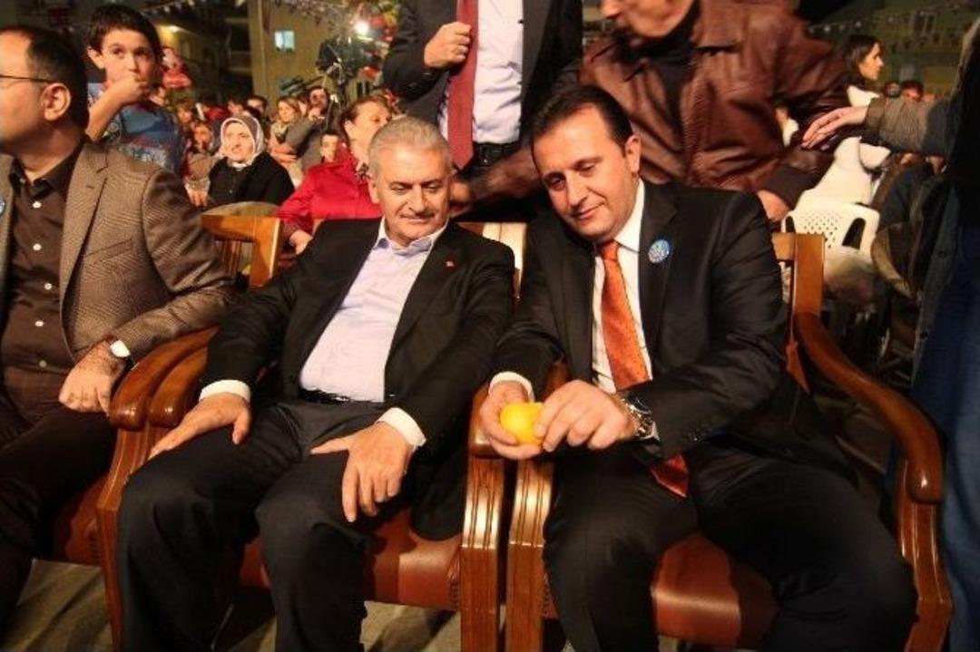 G&uuml;m&uuml;ld&uuml;r Mandalin Festivali&rsquo;ne Coşkulu A&ccedil;ılış