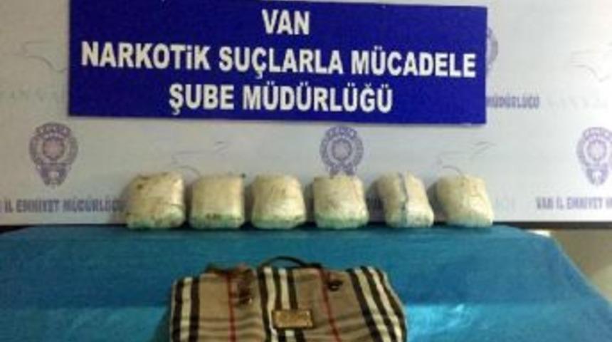 Van'da 6 Kilo Eroin Ele Ge&ccedil;irildi