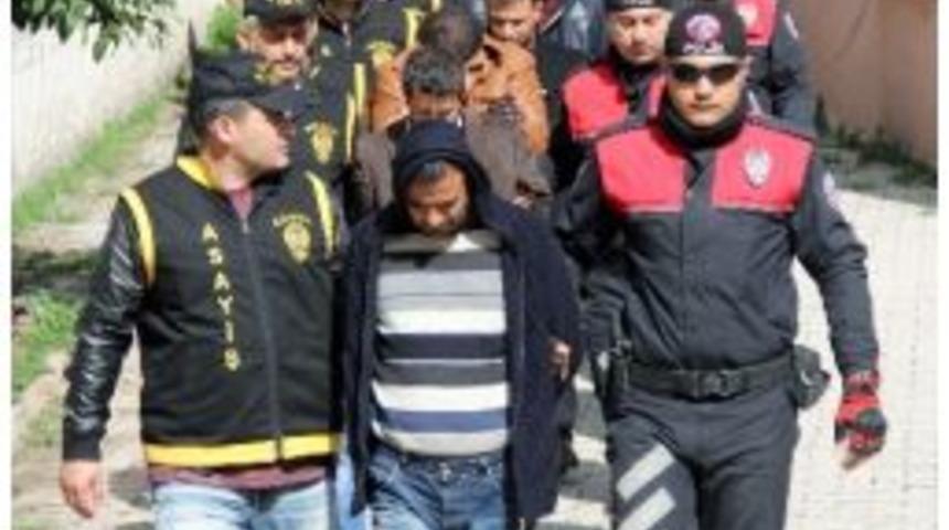 Telefon Dolandırıcılarının Kurbanları Batıdan