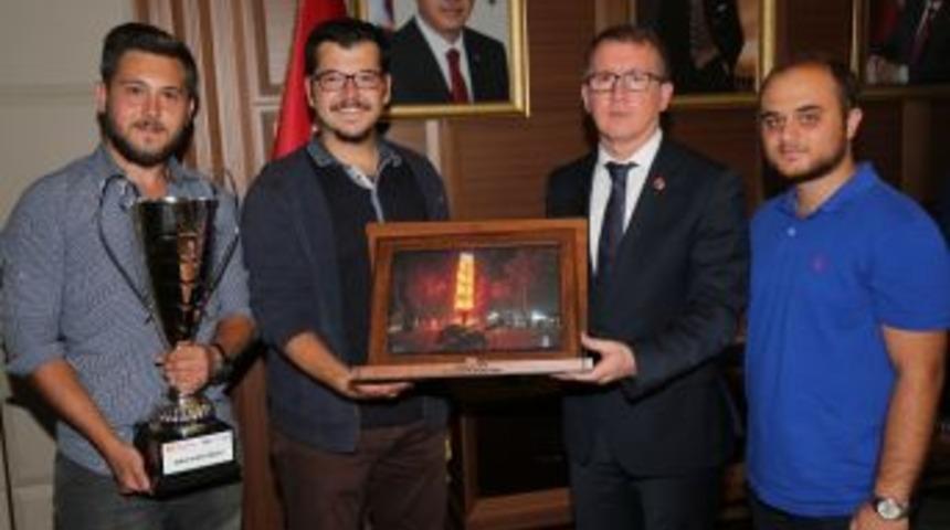 Geleceğin Mühendislerinden Büyükşehir’e Ziyaret