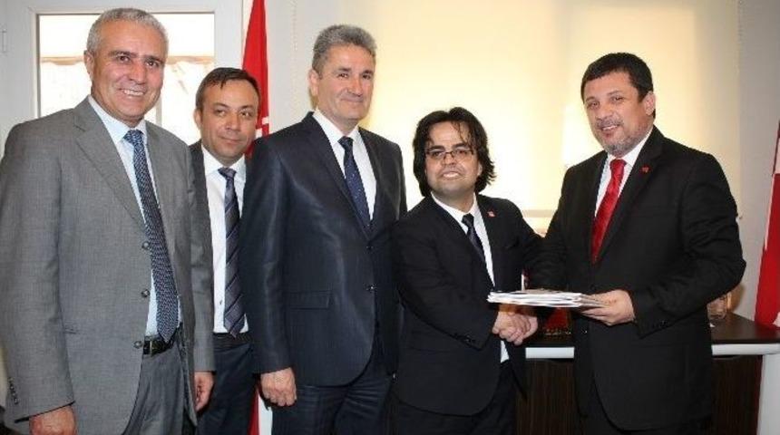 Chp Urla&rsquo;da G&ouml;rev Teslimi