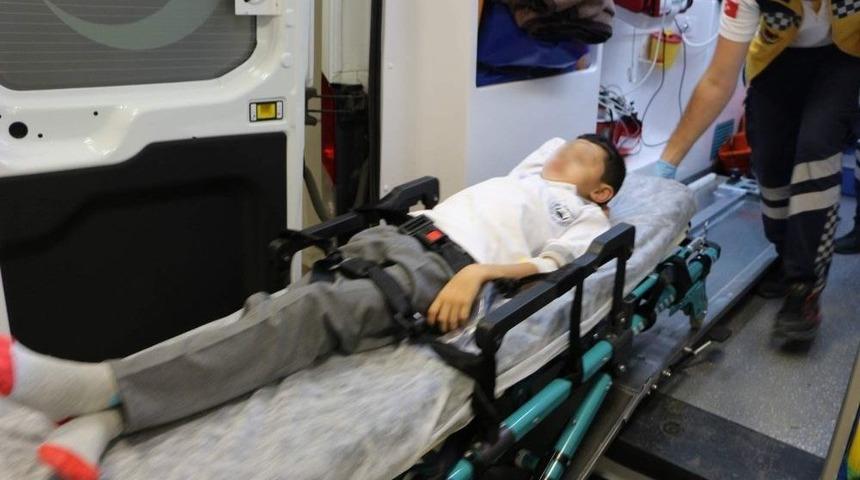 Okuldaki Demir Kapı Az Kalsın Öldürüyordu