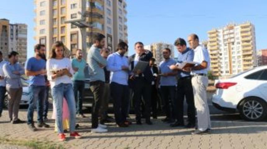 Kayapınar İl&ccedil;esinde Park Yapımları S&uuml;r&uuml;yor