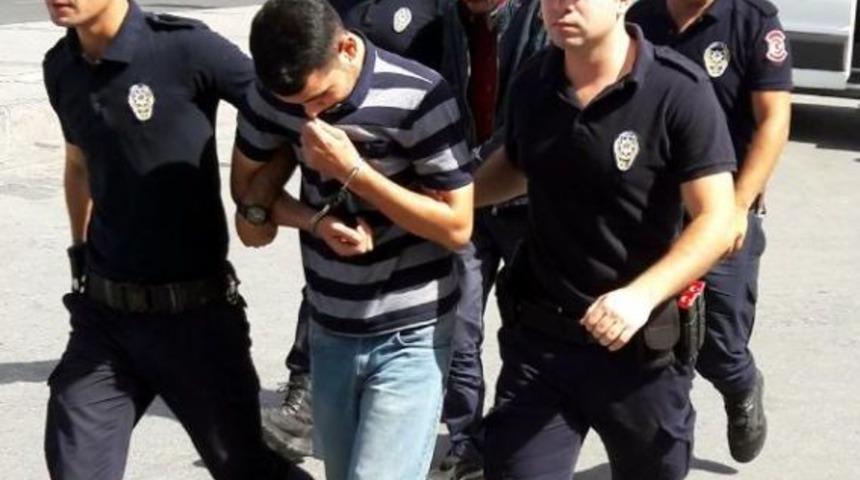 10 Kilo Esrarla Yakalanan 2 Ş&uuml;pheli Adliyede