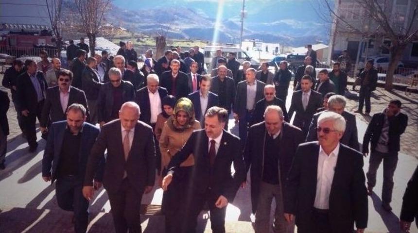 Ak Parti Adaklı Ve Karlıova İl&ccedil;e Başkanları Se&ccedil;ildi