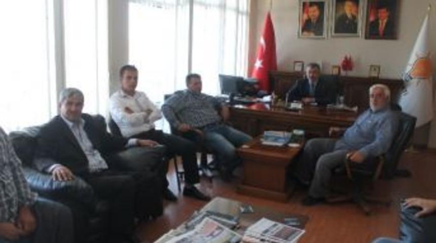 Ak Parti Yumurtalık İl&ccedil;e Teşkilatında G&ouml;rev B&ouml;l&uuml;m&uuml; Yapıldı