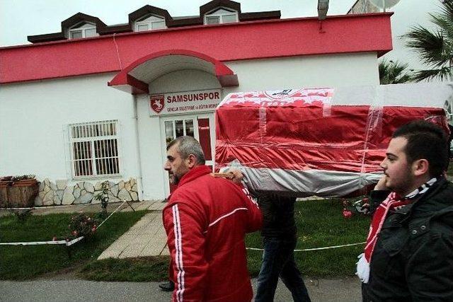 Samsunspor Taraftarlarında Tabutlu Eylem