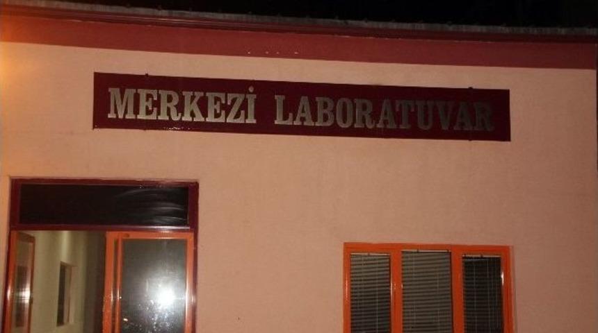 &Uuml;niversitede &Ccedil;ıkan Yangın Paniğe Neden Oldu