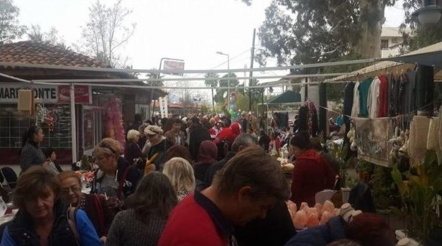 K&ouml;yceğiz&rsquo;de Uluslararası Noel Pazarına Yoğun İlgi