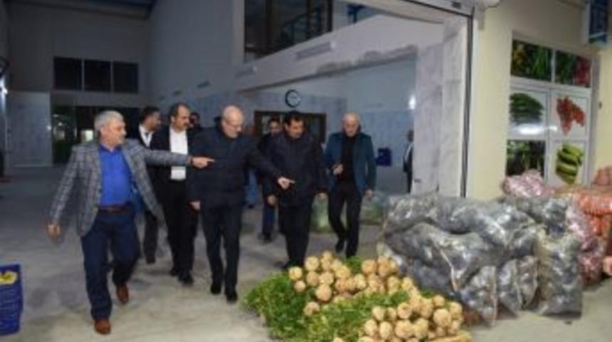 Balıkesir Toptancı Halinde Y&uuml;zde 33&rsquo;l&uuml;k Kira İndirimi