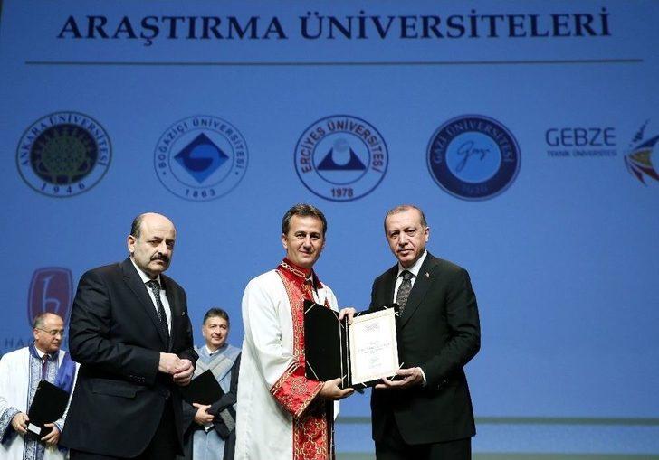 Yök Üstün Başarı Ödülleri Sahiplerini Buldu G2