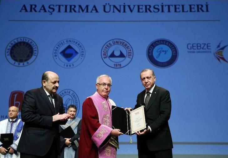 Yök Üstün Başarı Ödülleri Sahiplerini Buldu G3