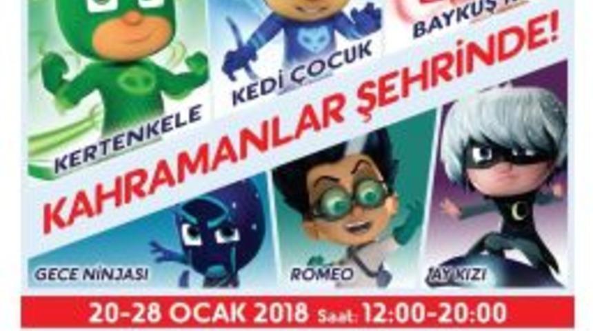 Pijamaskeliler, Yarıyılda Forum Mersin&rsquo;de