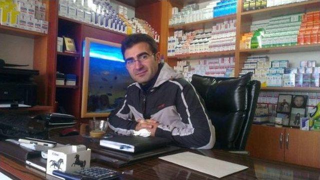 Bilecik’te 8 Bacaklı Kuzu Doğdu 1