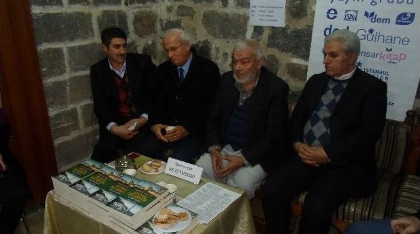 Diyarabakır&rsquo;da Sazlı S&ouml;zl&uuml; Kitap Tanıtımı Ve İmza G&uuml;n&uuml;