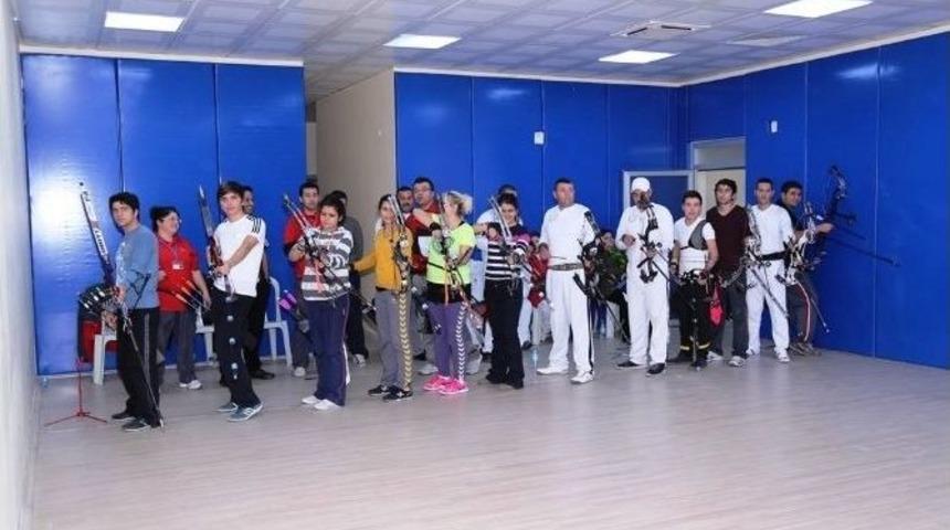 Kocasinan Belediyesi Ok&ccedil;uluk Başkanlık Kupası Yapıldı