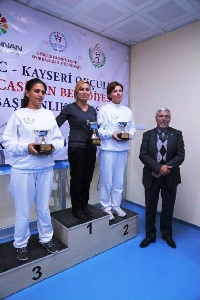 Kocasinan Belediyesi Okçuluk Başkanlık Kupası Yapıldı