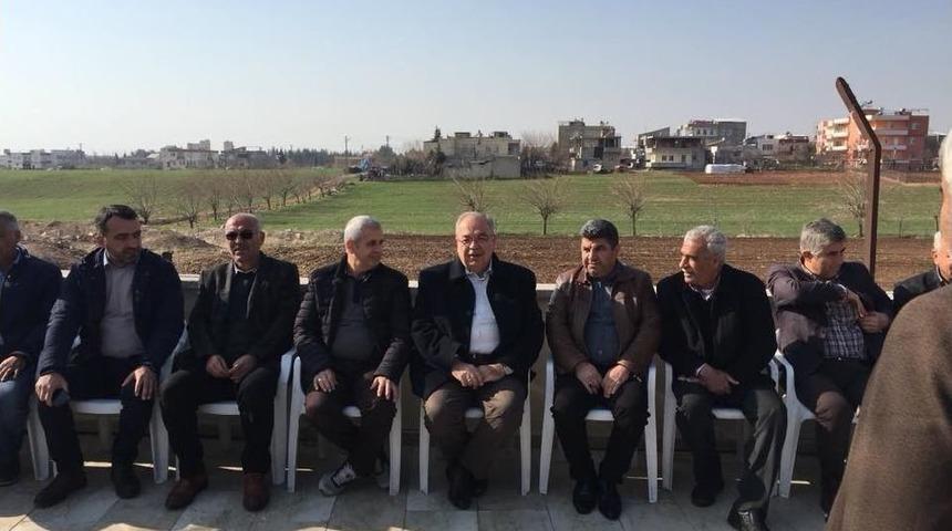 Başkan Kutlu Oto Galeri Esnafıyla Bir Araya Geldi