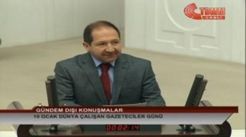 &Ouml;z Tbmm&rsquo;de Gazeteciliği Konuştu