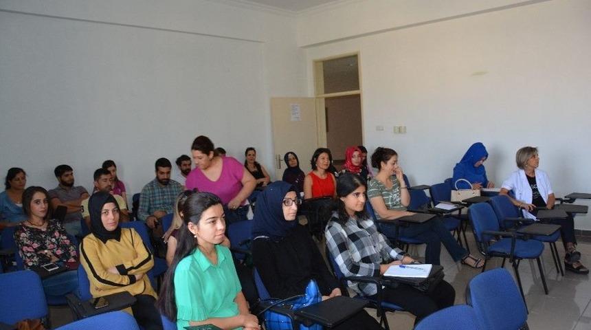 Dü’de Toplumsal Hayat Ve Hukuk Konulu Konferans Verildi