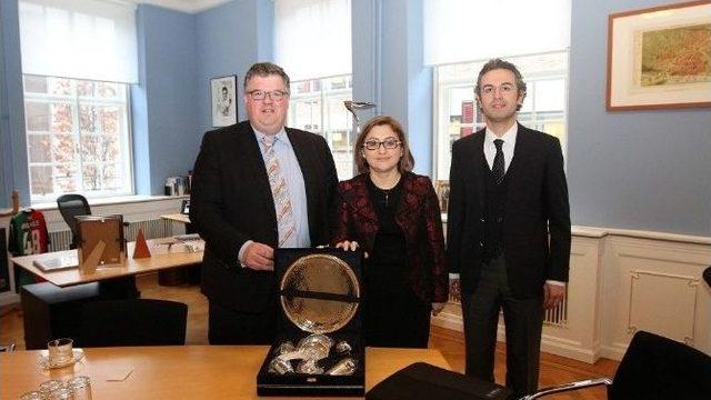 Başkan Şahin, Kardeş Şehir Nijmegen Belediyesi’ni Ziyaret Etti