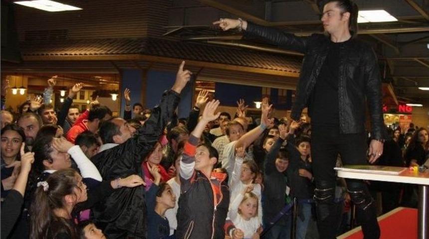 Aref Yaptığı Şovlarla Bursa&rsquo;da Nefes Kesti