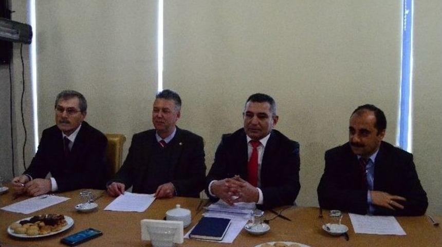 &Ccedil;om&uuml;&rsquo;de Rekt&ouml;rl&uuml;k Se&ccedil;imleri