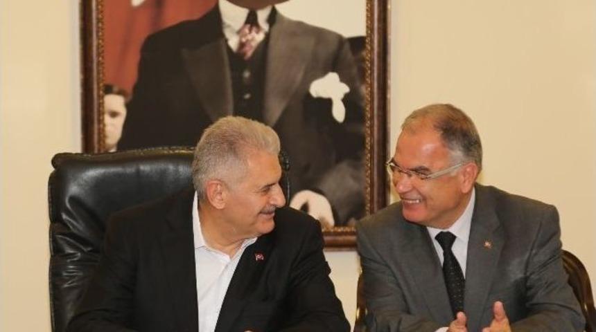 Binali Yıldırım, İzmir Programını Selçuk’ta Tamamladı