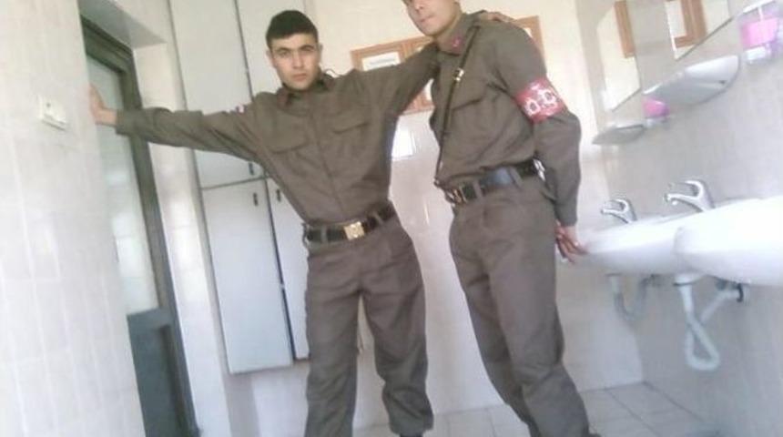 Kavgayı Ayırmak İsterken Bıçaklanarak Öldürüldü