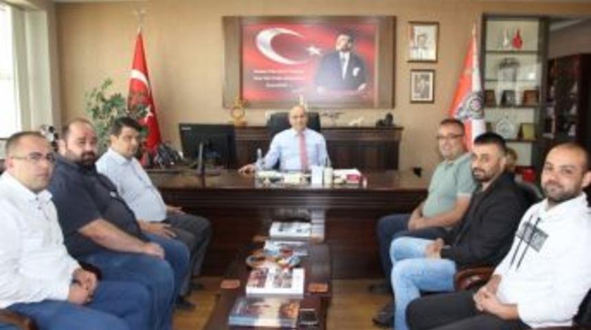 Meterisliler Taraftar Derneği Emniyet M&uuml;d&uuml;r&uuml; Artunay&rsquo;ı Ziyaret Etti