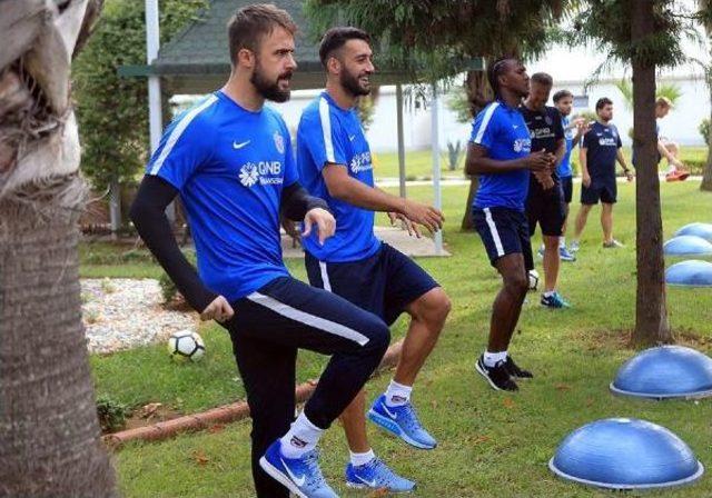 Trabzonspor'da Beşiktaş Maçı Hazırlıkları Sürüyor